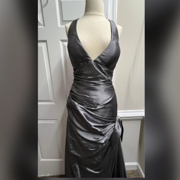 Flirt Maggie Sottero Gray Charcoal Size 6 formal evening Dress - Picture 2 of 6